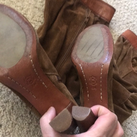 Michael Kors size 8 camel slouch boots - Picture 4 of 4